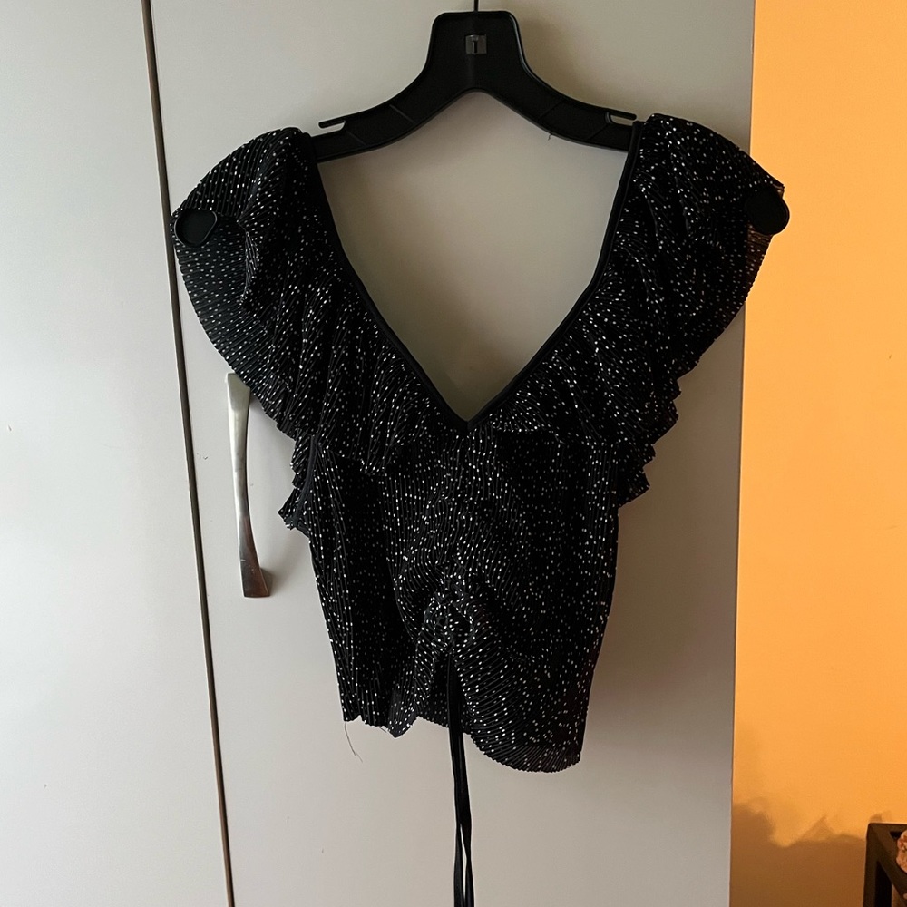 Zara vneck shirt